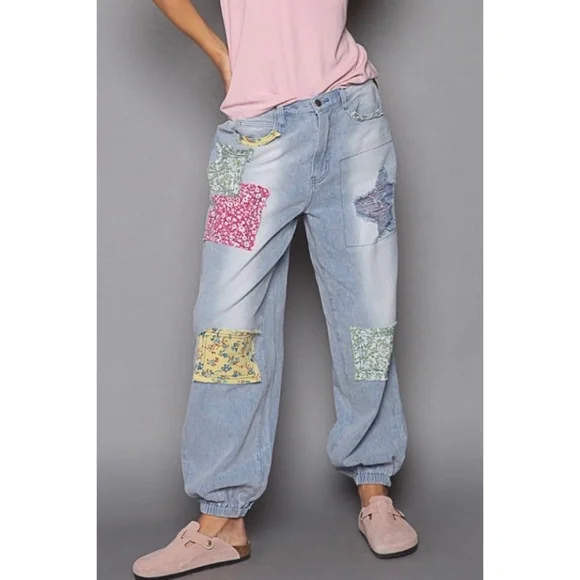 POL Light Wash Patchwork Boyfriend Jogger Jeans Lightweight - Picture 9 of 13